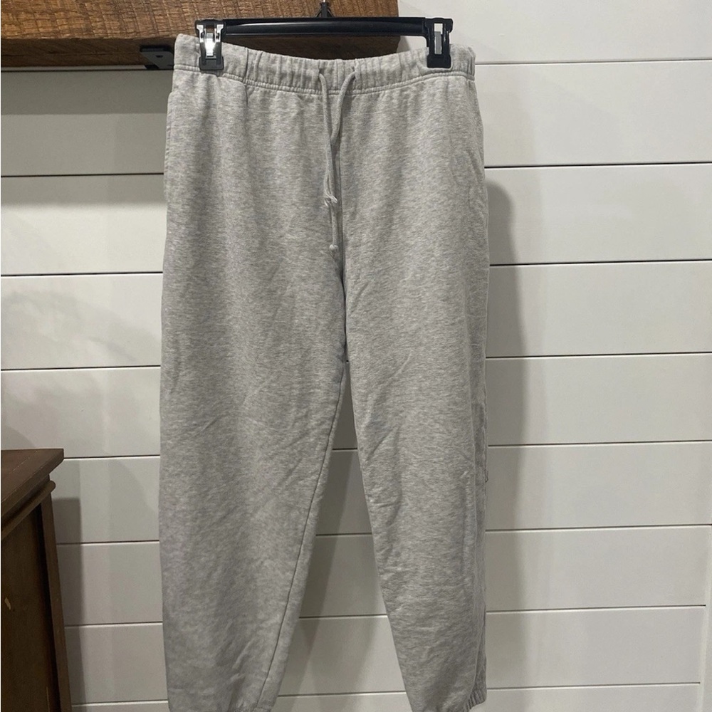 Aeropostale Heather Grey Womens Jogger Sweatpants Cinched Bottoms Sz Medium